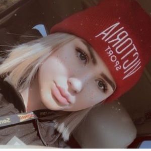 Victoria sport beanie